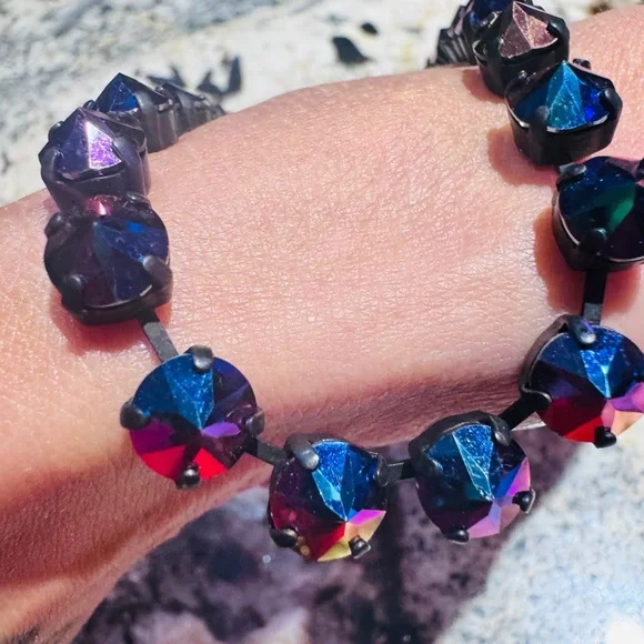 TOVA Volcano Sparkling Stud Oakland Smutt Crystal Necklace - Picture 8 of 15